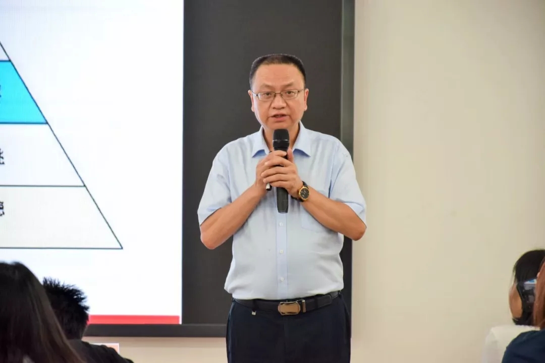 2.webp.jpg 2.webp.jpg